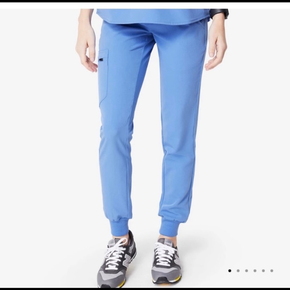 Ceil blue jogger scrubs